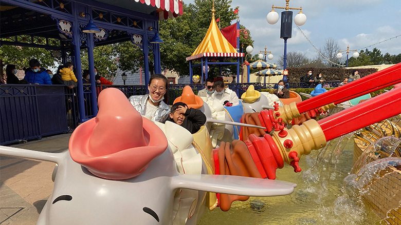 Happy Women’s Day | 歡度三八節，我們相約上海迪士尼樂園